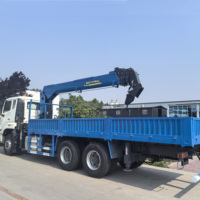 Grue à bras télescopique de 4 tonnes Manipulateur Meilleure vente Grue hydraulique à flèche droite montée sur camion à commande à distance