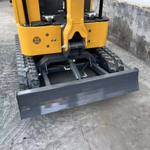 Offre Spéciale : Mini-Excavatrice sur Chenilles de 1,6 Tonne avec Moteur Sur Mesure, Godet de 0,3 m³, Haute Efficacité Opérationnelle et Système d'Entraînement par Tarière - Product Image 4