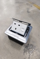 Prise de sol escamotable MAQO, prix usine, norme britannique 13A, avec ports USB A/C, CAT3/CAT6/satellite, 3 prises, pour maison et bureau