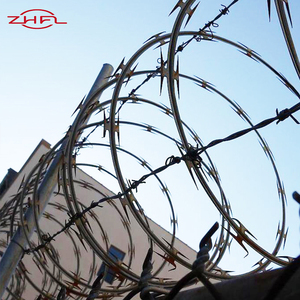 Stainless Steel SS201 Barbed Wire Coil Fence Sale Meter Length <b>PVC</b> Galvanized Razor Wire <b>Roll</b> BTO22/BTO60 Prison Fencing <b>Rolls</b> - Product Image 4