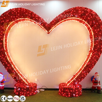 Lumières LED 3D en forme d'arche en aluminium personnalisées CE, pour l'extérieur et l'intérieur, IP65, motif cœur carré, certifiées RoHS, pour la décoration de Noël