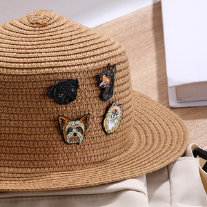 Pins Esmaltados Personalizados de Razas de Perros Directo de Fábrica - Insignias Temáticas Lindas de Yorkshire, Pomeranian, <span class=keywords><strong>Doberman</strong></span> y <span class=keywords><strong>Pug</strong></span> con ODM y OEM - Product Image 3