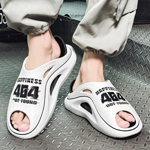 شبشب نسائي مريح عالي الجودة صندل شاطئ وحمام منزلي غير رسمي شبشب بنعل سميك وناعم للرجال - Product Image 2