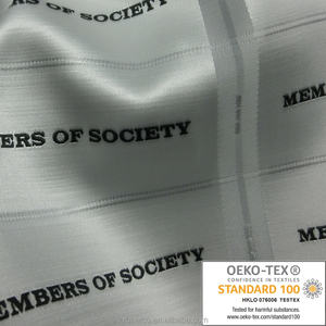 Etiqueta Tejida Plateada Lavable, Ultra Cómoda y Ecológica, Certificada Oeko-Tex Clase 1, Corte Ultrasónico, 90 Piezas por CM - Product Image 3