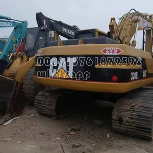 Excavadora de segunda mano Cat 320BL en venta, con motor potente, en África - Product Image 4