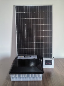 Nouvel incubateur à œufs 64 mini avec alimentation solaire et électrique, retournement automatique, taux d'éclosion élevé - Product Image 1