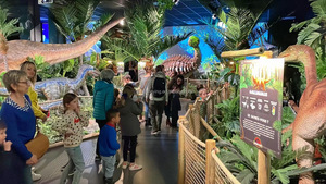 2023 exposition temporaire Lyon Mini World <span class=keywords><strong>dinosaures</strong></span> Mini World à Vaulx-en-Velin jungle luxuriante, <span class=keywords><strong>dinosaures</strong></span> <span class=keywords><strong>géants</strong></span> et animés - Product Image 5