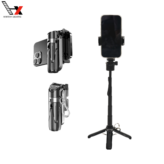 Factory Outlet P15 Aluminum Alloy Selfie Stick Tripod with Key Chain Remote Control Mobile Phone Holder Removable and Rotating