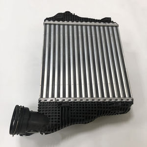 Piezas de coche sistema de refrigeración turbocompresor radiador de aluminio Intercooler OEM 95b145803 para Porsche <span class=keywords><strong>MACAN</strong></span> - Product Image 2