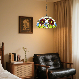 Lampadario in Stile Rustico di Ultima Generazione con Paralume in Vetro Colorato Tiffany a Forma di Fiore di Papavero per Caffetteria - Product Image 2