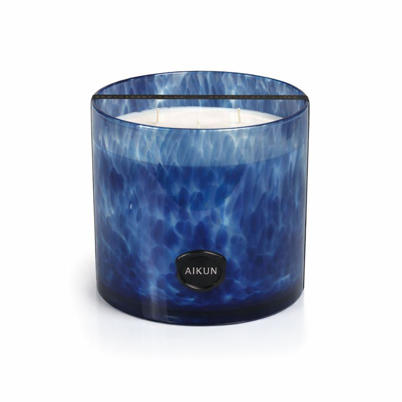 สีน้ำเงิน