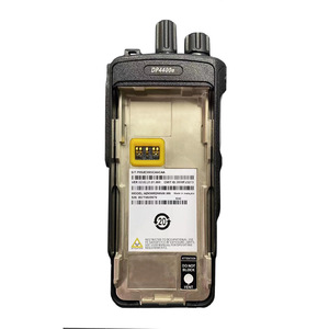 Radio portable Dp4400e Walkie Talkie 136-174 400-520mhz 5-10w avec batterie rechargeable - Product Image 2