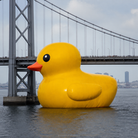 Canard géant gonflable en PVC personnalisable pour la publicité, la décoration de centres commerciaux, les événements aquatiques et la promotion extérieure