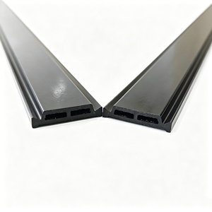 Perfiles Aislantes de Poliamida con Extrusión de Precisión PA66GF25, Tiras de Rotura Térmica Huecas para Marcos y Puertas de Aluminio - Product Image 5