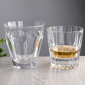 Verres à <span class=keywords><strong>whisky</strong></span> en cristal gravés vintage de 10 oz avec logo personnalisé en gros, ensemble de verres à <span class=keywords><strong>whisky</strong></span> avec base lourde, motif en diamant à nervures - Product Image 4