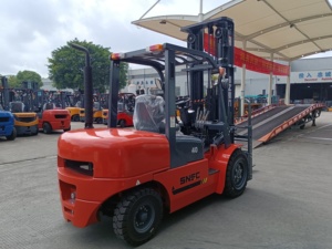 Montacargas Diésel Económico de 4 Toneladas, Solución Rentable y Alto Valor de Reventa para su Negocio - Product Image 5