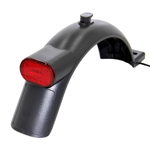 Guardabarros Trasero MI 5 con Gancho y Luz Trasera para Xiaomi 5, Piezas de Repuesto para Scooter Eléctrico - Product Image 6