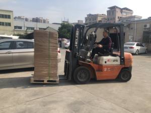 Tablero dúplex recubierto de arcilla de 200gsm, 250gsm, 300gsm, 350gsm, 400gsm, 450gsm con parte trasera gris CCNB - Product Image 2