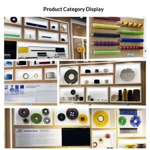 Brosse agressive pour nettoyeur de sols 17 pouces en plastique et abrasif pour graisse et taches tenaces - Product Image 5