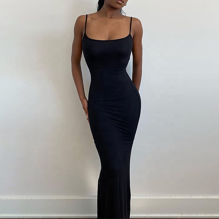 champagne red carpet dresses Rihanna Strapless Slit Dress Satin Prom Celebrity – Hoprom Size:Girl 3-4Y Slit Wedding Dress Leo A1496 Party Dresses 90s Cocktail