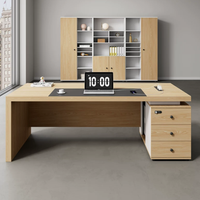 Nouvel ensemble de bureau moderne et simple avec chaise de direction, bureau informatique individuel pour les cadres et les dirigeants