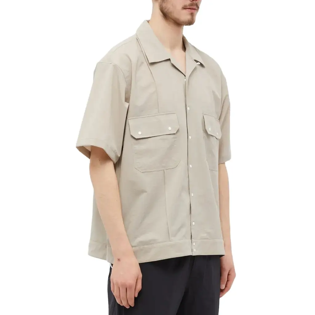 Utility Vacation Pleated Men Short Sleeve Cargo Pocket Boxy Fit Button Shirts