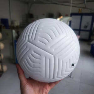 Balón de fútbol cosido a máquina 2026, último diseño, tamaño 5, cuero PU, el mejor balón para partidos. - Product Image 1