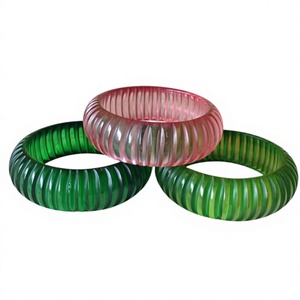 Pulseras de Acrílico Vintage, Diseño Verde y Rosa, Joyería de Resina Acanalada, Pulseras Unisex de Moda, Accesorios Elegantes - Product Image 1