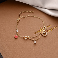 Nouveaux bracelets de perles ouvrables en plaqué or pour femmes Bracelets de mode Bracelet pendentif papillon coeur Accessoires de bijoux