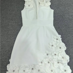 Abito da Donna Elegante con Scollo a V Profondo e Perline, Senza Maniche, Vestito da Sera Aderente, Moda Femminile all'Ingrosso - Product Image 6