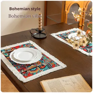 Napperon de Bohème rouge de luxe haut de gamme américain <span class=keywords><strong>Nappe</strong></span> de table vintage de style marocain faite à la main en polyester-coton Ins Style Home - Product Image 4