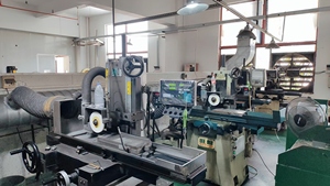 Tùy chỉnh gia công CNC & dây EDM thép không gỉ các bộ phận gỗ nguyên mẫu với <span class=keywords><strong>5</strong></span> trục cho bản vẽ thiết kế gia công - Product Image 5