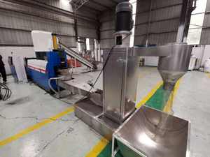 Macchine per il Riciclaggio della Plastica in Vendita, Trituratore di Rifiuti Plastici con Sistema di Riciclaggio - Product Image 3