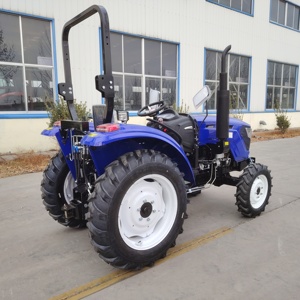 Tractor Agrícola Chino 4x4 Multifuncional con Varios Accesorios para Jardín - Product Image 3
