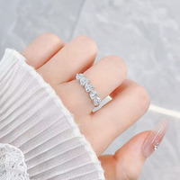 Anello da donna in platino Pt950 con diamante a taglio a cuore e pavé, stile lusso leggero, con diamante da laboratorio, a gambo dritto