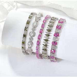 สร้อยข้อมือเทนนิสของผู้หญิงสร้อยข้อมือชุบโรเดียมสีขาวทองทันสมัยทันสมัยทำจากเพทายรูปหัวใจโรแมนติก - Product Image 6