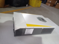 Onduleur monophasé à onde sinusoïdale pure hors réseau 3000w pour chargeur résidentiel onduleur DC AC onduleur haute fréquence