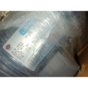 Moteur électrique Leeson C4T17FB18A 103586-00 Triphasé 40°C Ambiance Utilisation continue - Product Image 3