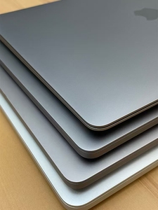 MacBook Pro Retina de 13 Pulgadas de Principios de <span class=keywords><strong>2018</strong></span> con Barra Intel I5, CPU de 3.10 GHz, Opciones de Memoria de 16 GB, 256 GB SSD, Portátil Usado A1989 - Product Image 4