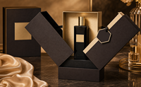 Scatola Regalo di Lusso Personalizzata per Profumi con Chiusura Magnetica in Carta Kraft, Goffratura e Fodera in Spugna per Bottiglie di Profumo - Vendita all'Ingrosso