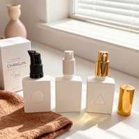 Bouteilles de 50 ml et 100 ml pour Soins de la Peau, Contenants et Emballages en Verre Noir, Flacon Pompe Vaporisateur pour Sérum et Huile Capillaire, Flacon Pompe pour Huile Corporelle avec Boîte