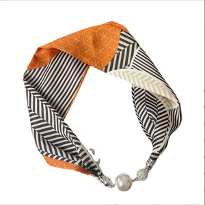 Impression lumière luxe style été voyage protection solaire simulé foulard en soie Cou en stock écharpe - Product Image 6