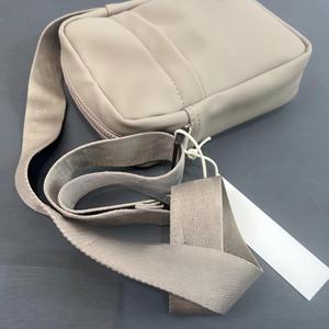 Nuevo Diseño de Moda, Bolsos de Hombro de PU con Letras Personalizadas de Lujo, Bolsos Cruzados Duraderos para <span class=keywords><strong>Hombre</strong></span> - Product Image 3