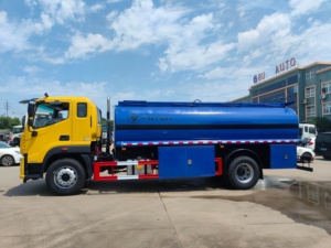 Nouveau camion-citerne Foton 4x2 15CBM à 4 compartiments Euro 3 avec débitmètre et distributeur de carburant diesel mobile - Product Image 4