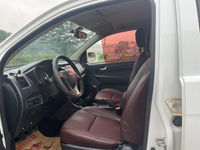 Pick-up diesel d'occasion durable RE-MAX à benne longue, pneus 245/70 R16, vitesse maximale de 145 km/h, pour le transport de marchandises en zone rurale et les trajets quotidiens