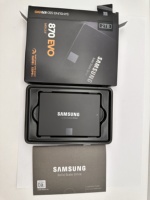 قرص صلب داخلي من سامسونج 870 EVO سعة 2 تيرابايت طراز MZ-77E2T0B، سلسلة 870 EVO، 2.5 بوصة، SATA III، SSD، متوفر بسعات 1 تيرابايت و2 تيرابايت و4 تيرابايت.