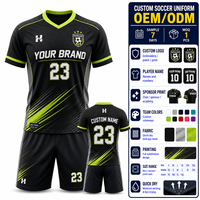 Maqueta Gratuita de Uniformes de Fútbol Sublimados con Impresión Completa, Diseño Personalizado para Equipos Deportivos
