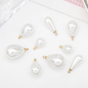 จี้รูปหยดน้ำมุกเทียมสีขาวพร้อมฝาครอบทองแดง สำหรับทำเครื่องประดับ DIY อุปกรณ์เสริมสำหรับทุกเพศ ใส่ได้ทุกวัน - Product Image 4