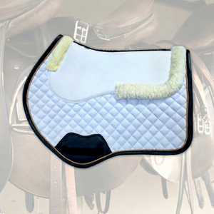 Manta de Montar Premium para Salto y Doma, Acolchada de Algodón, Cómoda, Antideslizante, Tamaño Full-Cob, Marca HMGLOBAL, con Borde de Espuma de 18mm - Product Image 1