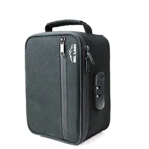 حقيبة بعلامة تجارية مخصصة للسفر والتبغ مبطنة بالكربون ويمكن وضع رائحة منعشة حقيبة مزودة بقفل